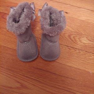 Baby girl boots